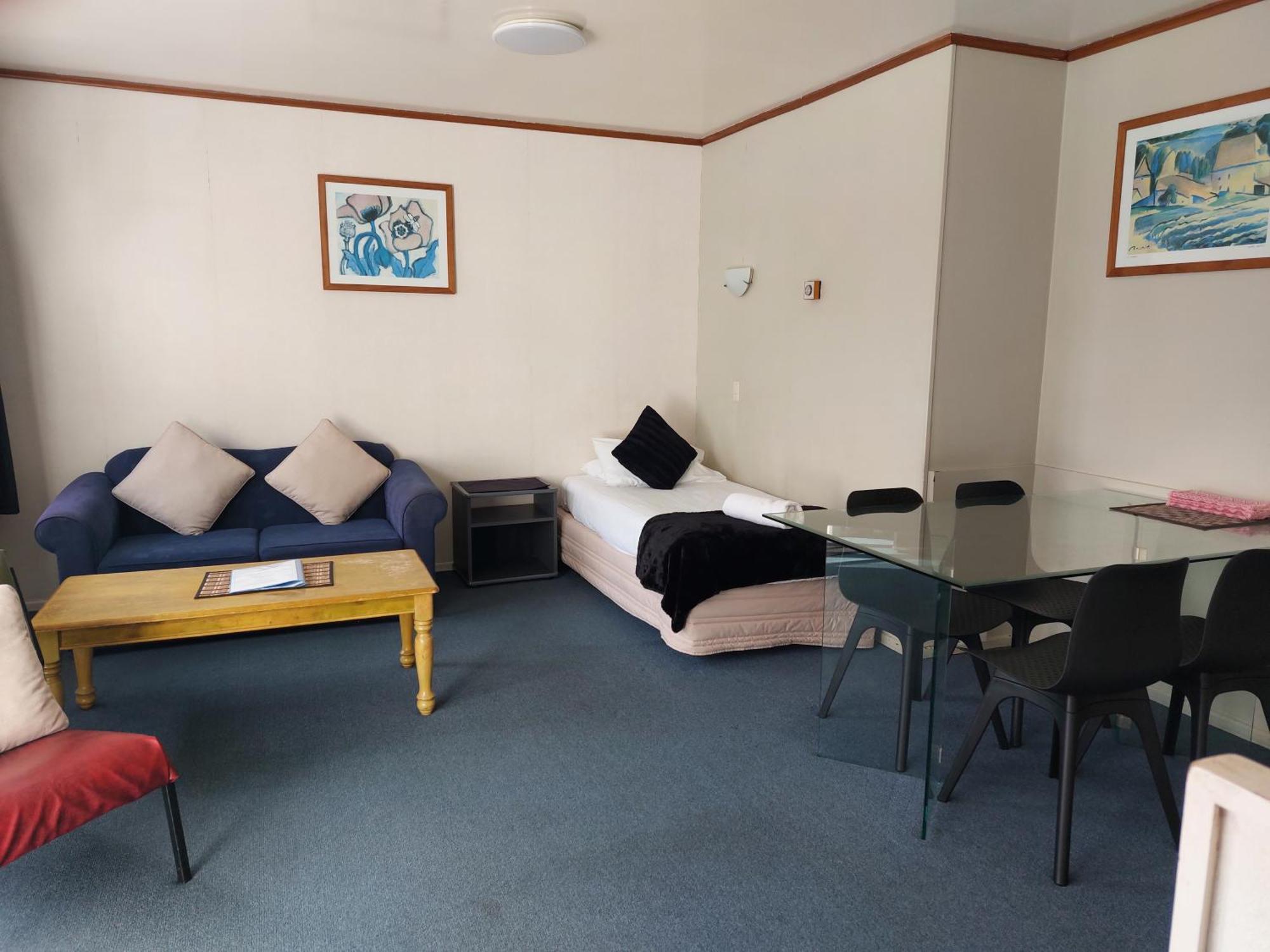 Edgewater Motel Orewa Buitenkant foto