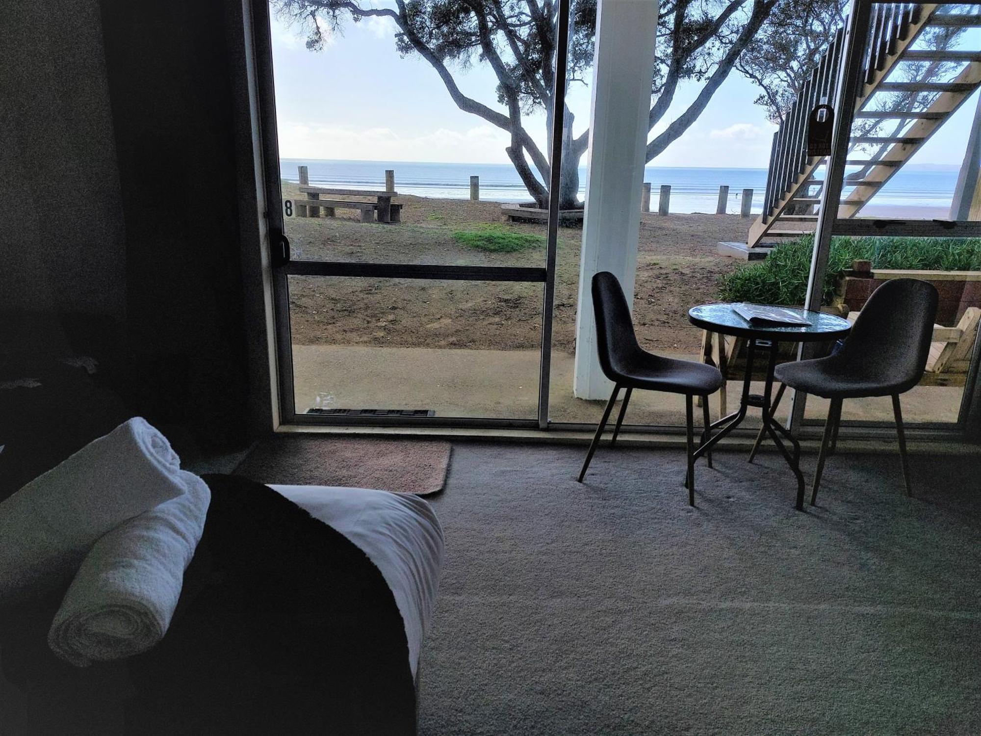 Edgewater Motel Orewa Buitenkant foto